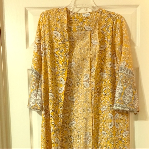 Kimono - Picture 1 of 1